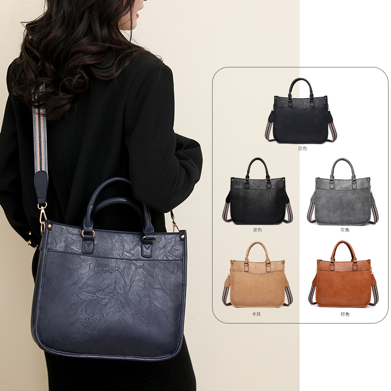 Torebka crossbody w stylu retr – Interior Design Class recenzja i cena