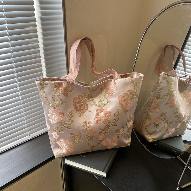 Proste torby typu tote o dużej – Interior Design Class recenzja i cena