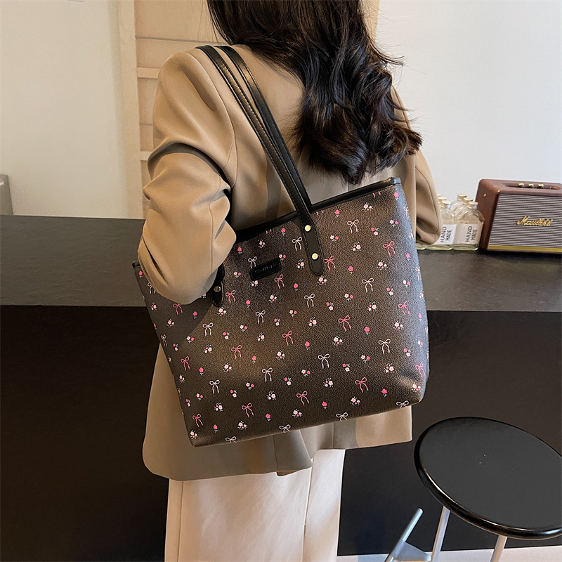 Torba typu tote o dużej pojemn – Interior Design Class recenzja i cena