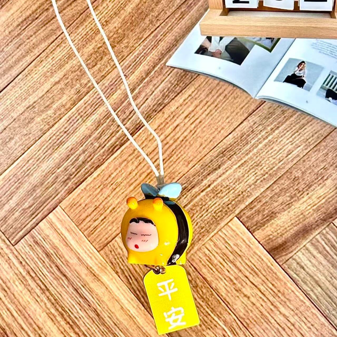 Figurka Crayon Shin-chan Bee C – Interior Design Services recenzja i cena